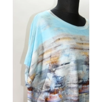 Bluzka OVERSIZE ze wzorem błękitne morskie fale & biodra 124-138